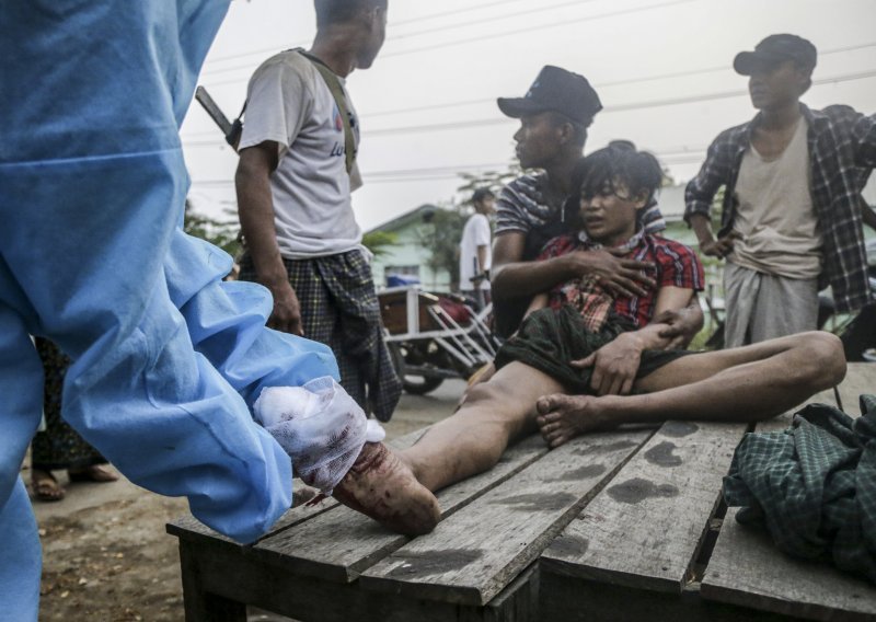 Mjanmarska vojska ubila 50 ljudi na dan oružanih snaga: 'Danas je dan sramote'