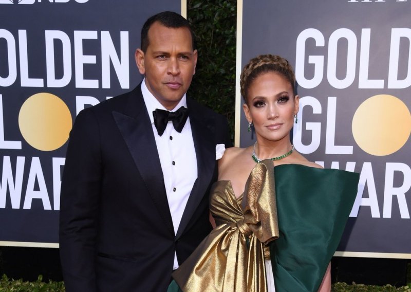 Priznali poraz: Jennifer Lopez i Alex Rodriguez potvrdili da je sada i službeno - gotovo