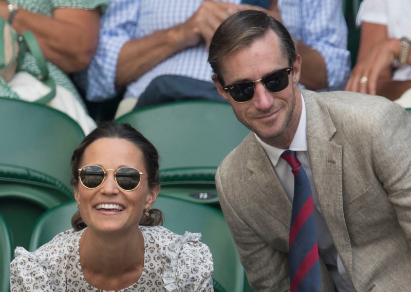 Bajkovit život: Mlađa sestra Kate Middleton sa suprugom, čije se bogatstvo procjenjuje na 2,6 milijardi dolara, živi daleko od očiju javnosti i uživa u tome