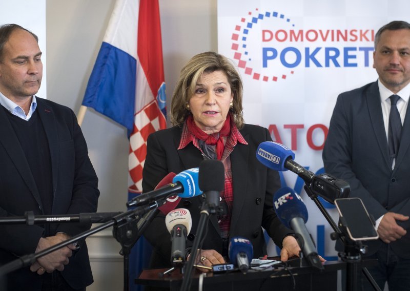 [FOTO/VIDEO] Nansi Ivanišević objavila kandidaturu za splitsku gradonačelnicu