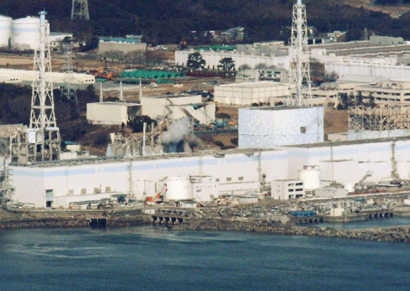 Radioaktivna voda curi u more u Fukushimi