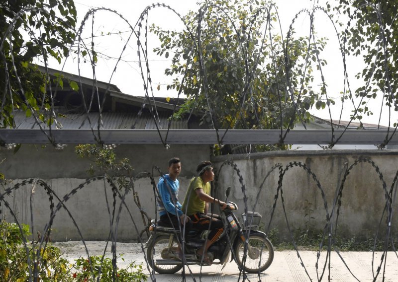 Kineski grad na granici odredio kućnu karantenu zbog novih slučajeva COVID-a