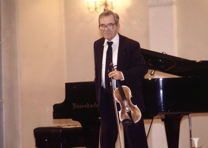 Preminuo violinist Josip Klima