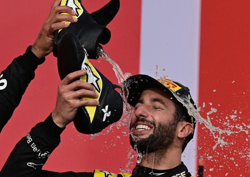 F1 zvijezda  Ricciardo otkrila da se legendarna staza poprilično mijenja nakon 25 godina. A njega se puno toga pitalo i imao je što reći: Nisu se svi vozači slagali, ali…