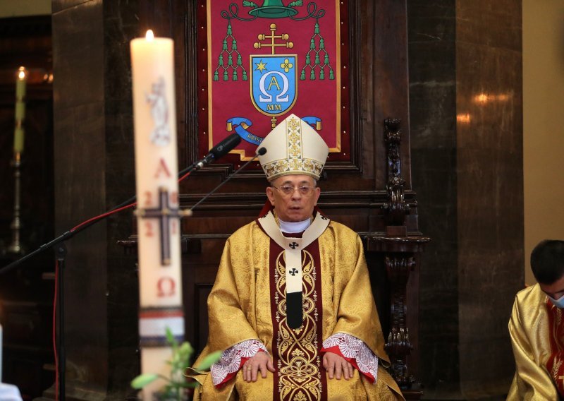 Nadbiskup Devčić u Rijeci poželio sretan prijelaz u istinski život