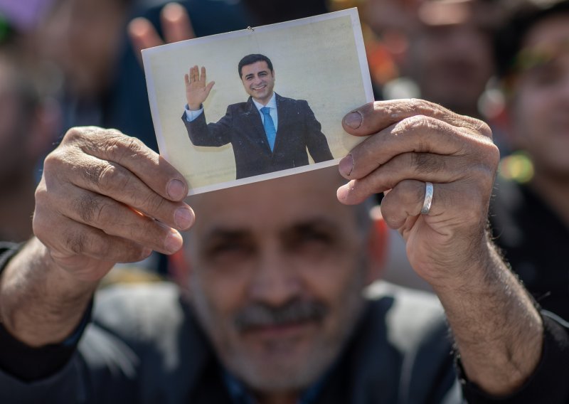 Zatvoreni kurdski čelnik pozvao na ujedinjenje opozicije protiv Erdogana