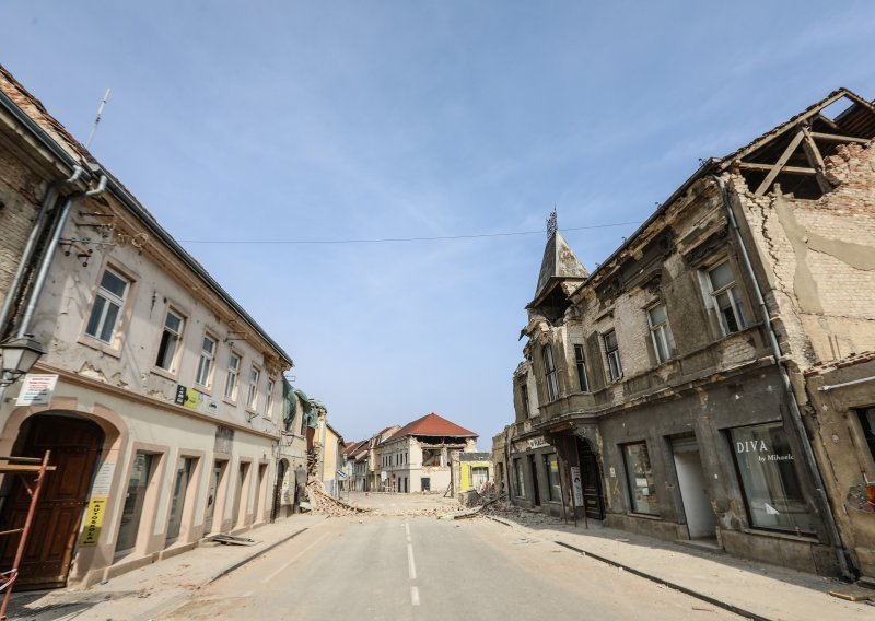 U Sisačko-moslavačkoj županiji 4 591 objekt s crvenom oznakom