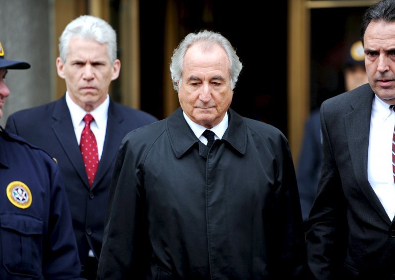 Umro najpoznatiji investicijski prevarant Bernard Madoff
