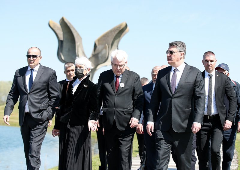 Josipović: Državni vrh je odao počast žrtvama, to je važno