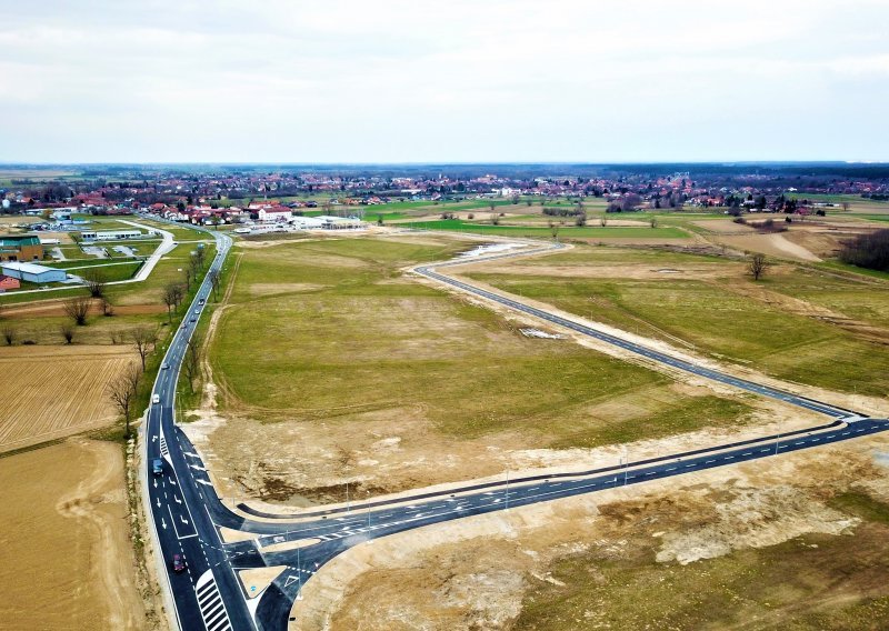 U Đurđevcu otvorena nova poslovna zona – povoljna cijena građevinskog zemljišta od 0,67 kn/m2 uz oslobođenje plaćanja komunalne naknade i doprinosa u iznosu od 100%