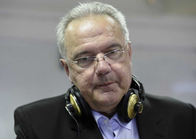 Mimica tvrdi da Plenković ne govori istinu