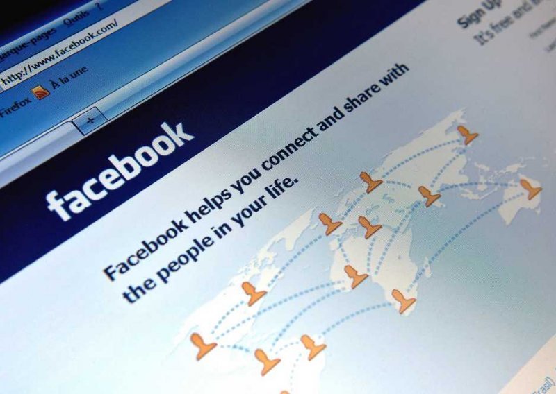 Kako bi Facebook izgledao kao offline društvena mreža?