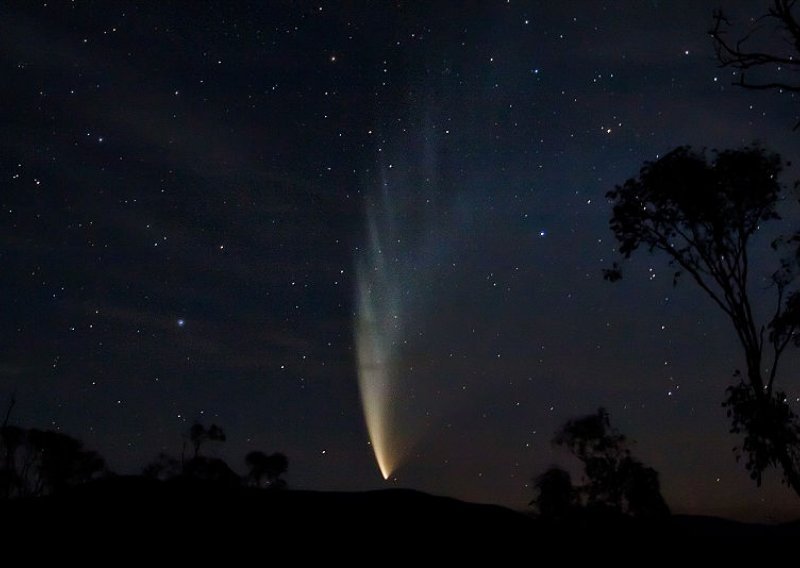 Pogledajte blještavi komet na jutarnjem nebu