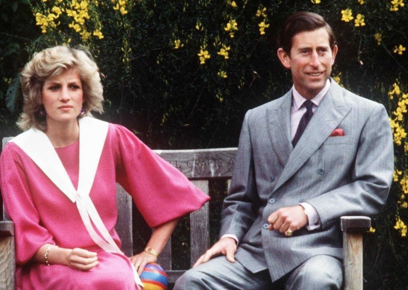 Vječna kraljica stila: Princeza Diana obožavala je ružičastu boju, a njezine modne kombinacije odlična su inspiracija