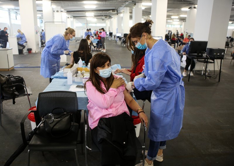 Za cijepljenje u Zagrebu prijavljeno više od 3.000 obrtnika