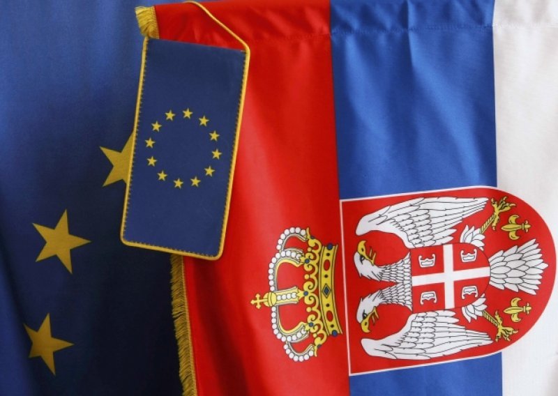 Start of Serbia's EU entry talks depends on relations with Kosovo