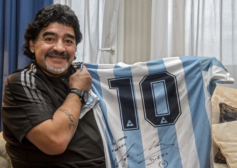 Ubili ste Maradonu! Sedmero argentinskih liječnika optuženo je za smrt nogometne legende i sada im prijeti dugogodišnja robija
