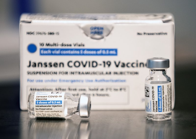 Belgija zaustavila cijepljenje J&J-om za mlađe od 41 nakon smrtnog slučaja