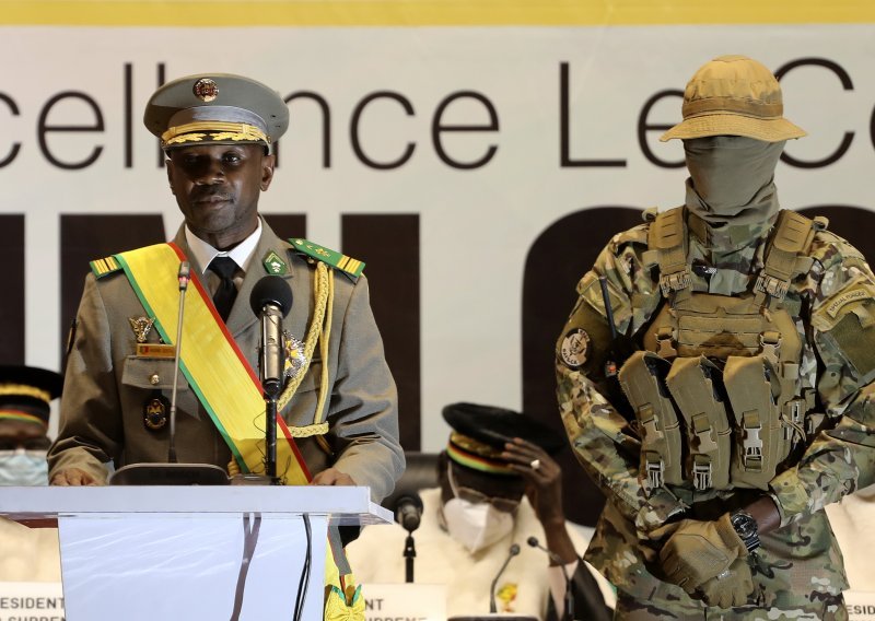 Vođa puča Asimi Goita prisegao za tranzicijskog predsjednika Malija