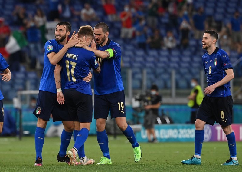 [FOTO] Novom 3:0 pobjedom Italija osigurala plasman u osminu finala, ali i pokazala da s pravom mašta o velikom uspjehu