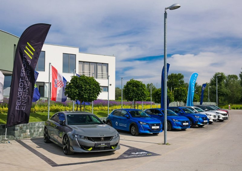 [FOTO/VIDEO] Peugeot predstavio svoju LEV liniju; Sedam modela koji imaju nisku ili čak nultu emisiju CO₂