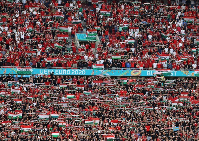 Incident na tribinama stadiona u Budimpešti; Mađari su sigurno naljutili Uefu: To ne sluti na dobro i pokazuje gdje su kao zemlja