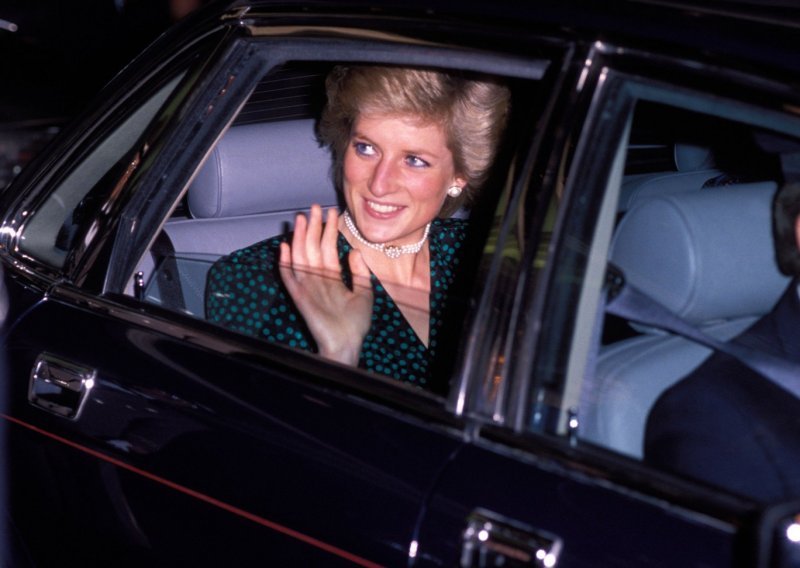 Od njezine smrti prošle su 24 godine, no tek je sada javnost doznala pravi razlog zašto je princeza Diana te kobne noći bila u Parizu