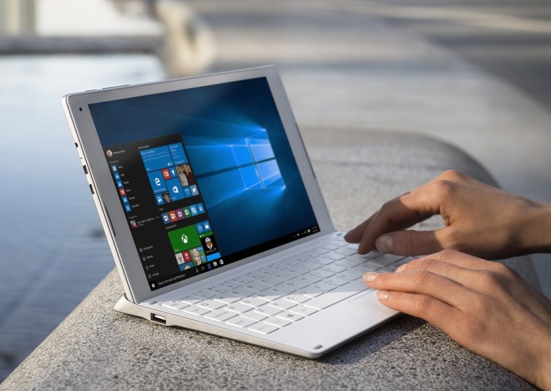 Alcatel predstavio svoj prvi 2 u 1 tablet s Windowsima 10