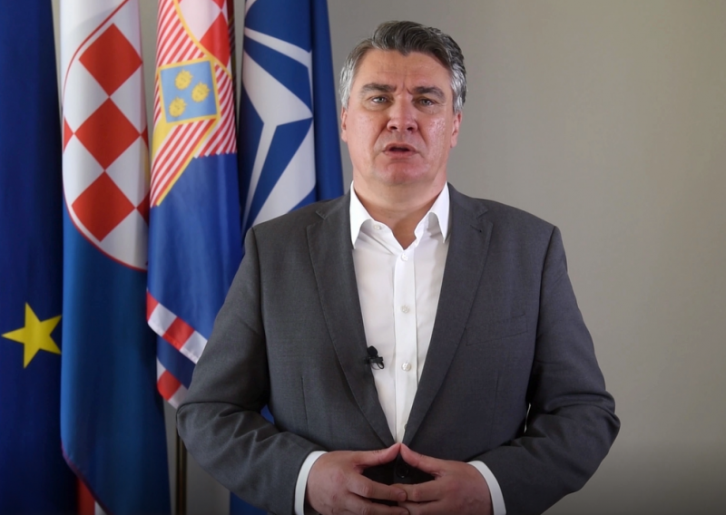 [VIDEO] Milanović: Budućnost se neće se moći graditi bez iskrenog odnosa prema prošlosti, što uključuje sagledavanje bolnih činjenica o zločinima u Srebrenici