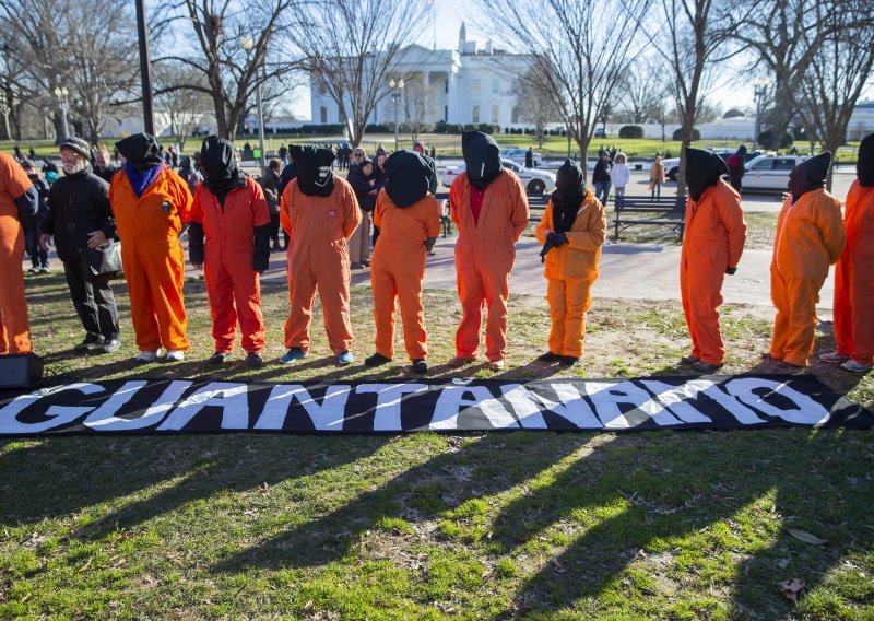 Biden oslobodio prvog zatvorenika iz Guantanama u svom mandatu