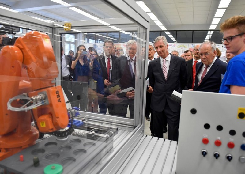 Švicarski ABB kupuje španjolskog proizvođača robota