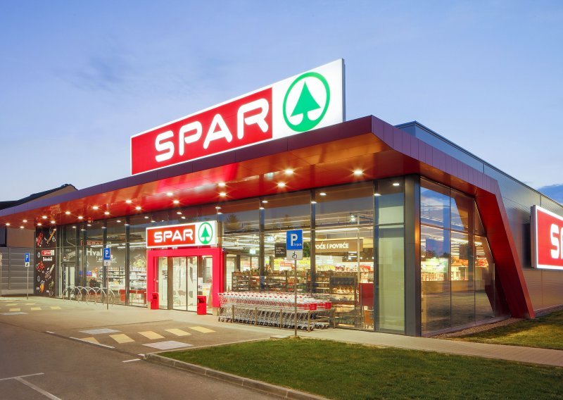 SPAR izvezao 370 milijuna kuna hrvatske hrane u Italiju, Austriju i Sloveniju: U supermarketu u Salzburgu dnevno se proda 200 bureka!