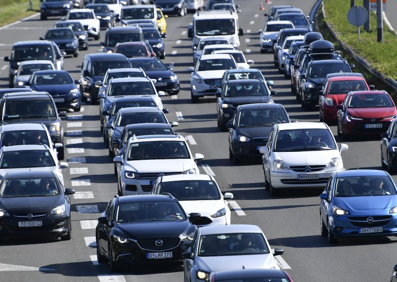 Protekli vikend 31 posto više automobila na hrvatskim autocestama