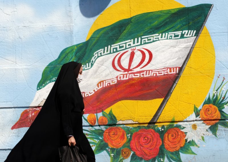 Pregažene dvije žene u Iranu jer nisu nosile pokrivala za glavu