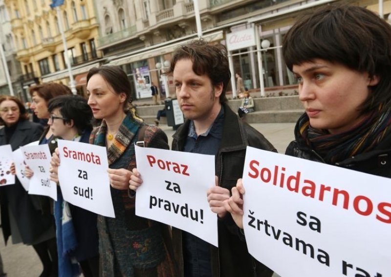 Nevladine udruge prosvjedovale zbog Šešelja na Trgu bana Jelačića