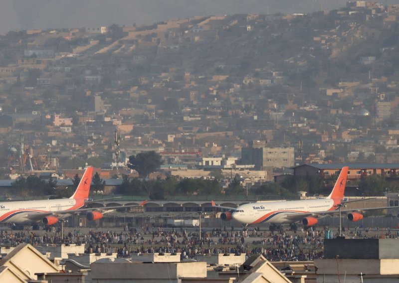 Cilj spore evakuacije iz Kabula spriječiti sukobe s talibanima u zračnoj luci