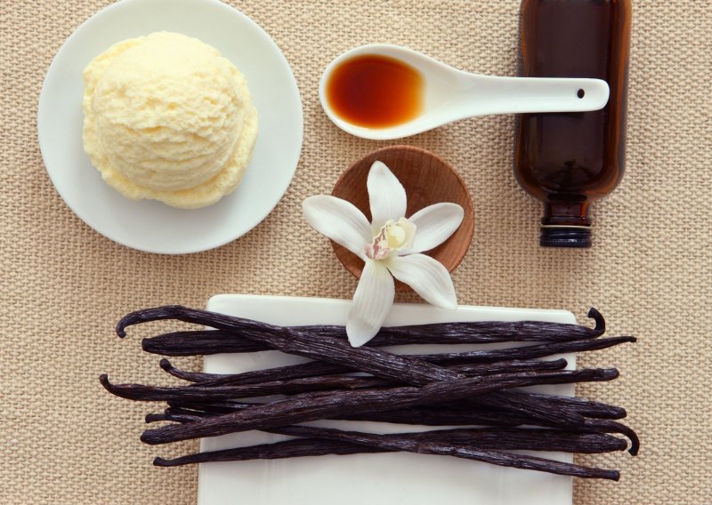 Omiljeni začin: Koja je razlika između ekstrakta i mahune vanilije i kako ih uspješno zamijeniti u receptima?