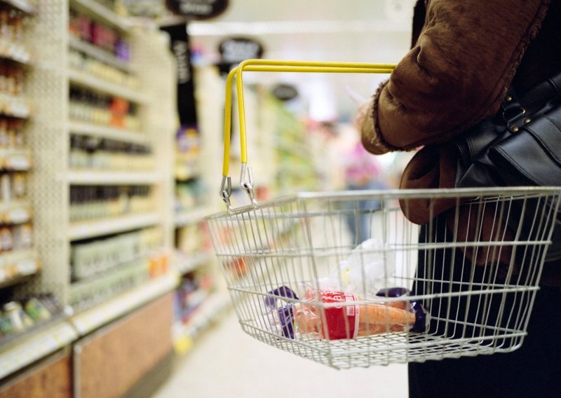 Čelnik Krafta poručio: Potrošači se moraju naviknuti na više cijene hrane