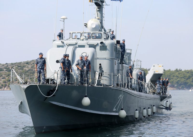 Ministarstvo obrane u službu prima 300 vojnika/mornara, pogledajte uvjete