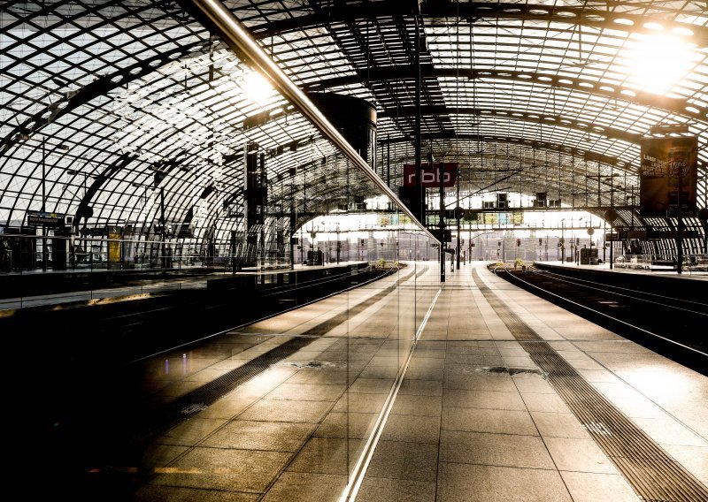 Treći štrajk njemačkih željeznica u mjesec dana pogodio putnički promet