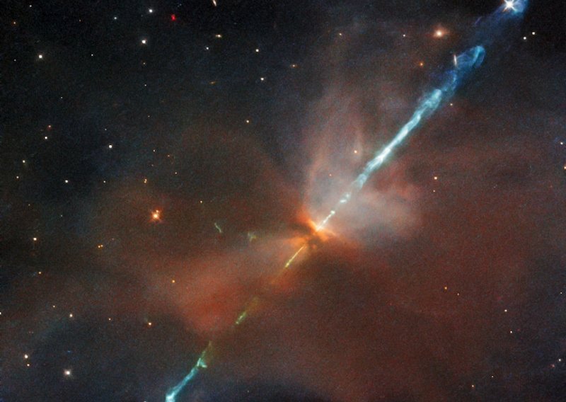 [FOTO] Mlazovi plavog plina izbijaju iz oblaka prašine: Pogledajte detaljnu sliku vrlo rijetkog kozmičkog objekta