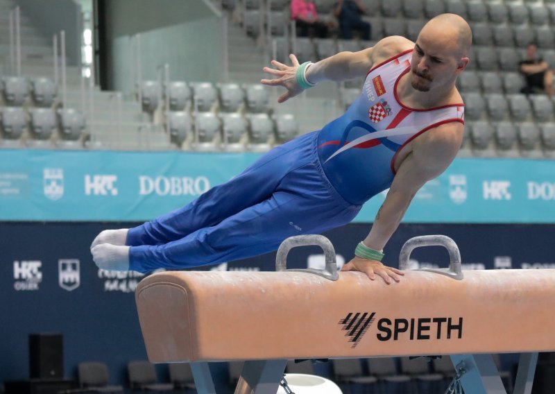 Hrvatski gimnastičar Filip Ude treći na konju s hvataljkama na Svjetskom Kupu u Koperu; ovo mu je čak 15. medalja na tom natjecanju