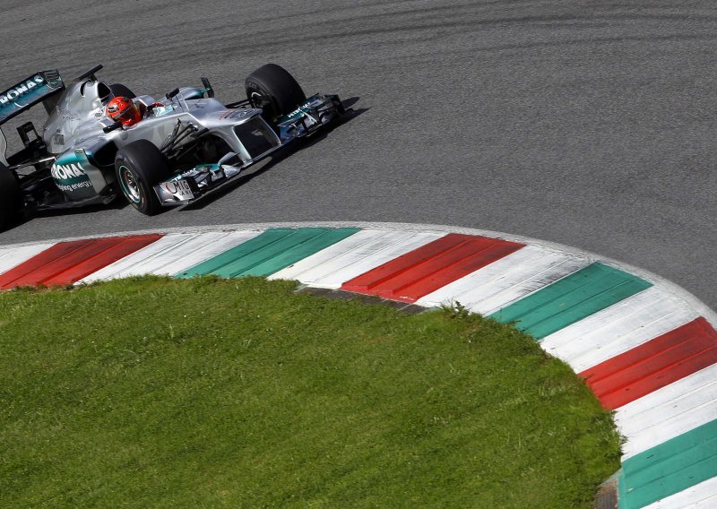 Mercedes i Schumacher prijete odlaskom iz Formule