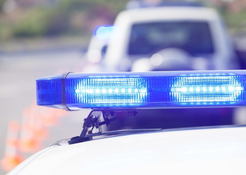 Policija kod djedice u Bršadinu pronašla veću količinu oružja i streljiva