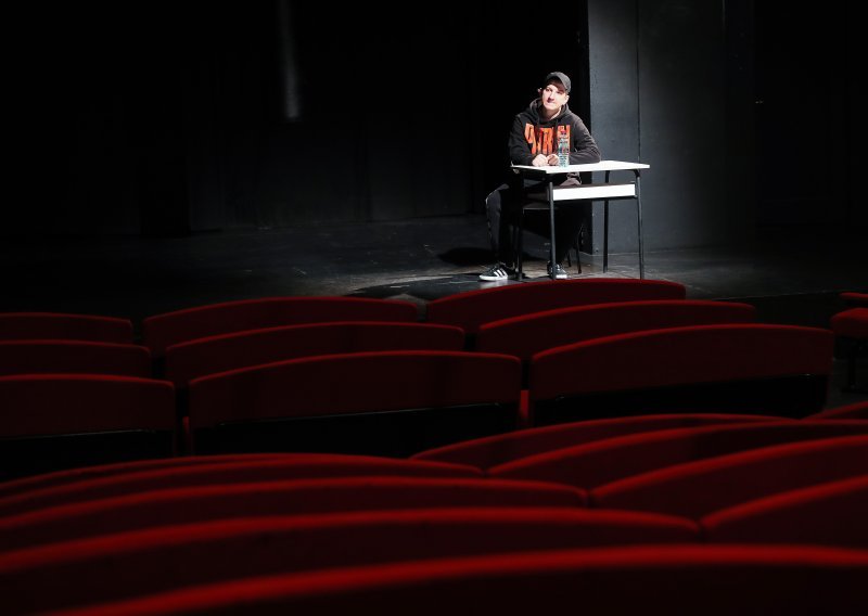 Predstava 'Aut' o autizmu premijerno na kazališnim daskama Male scene