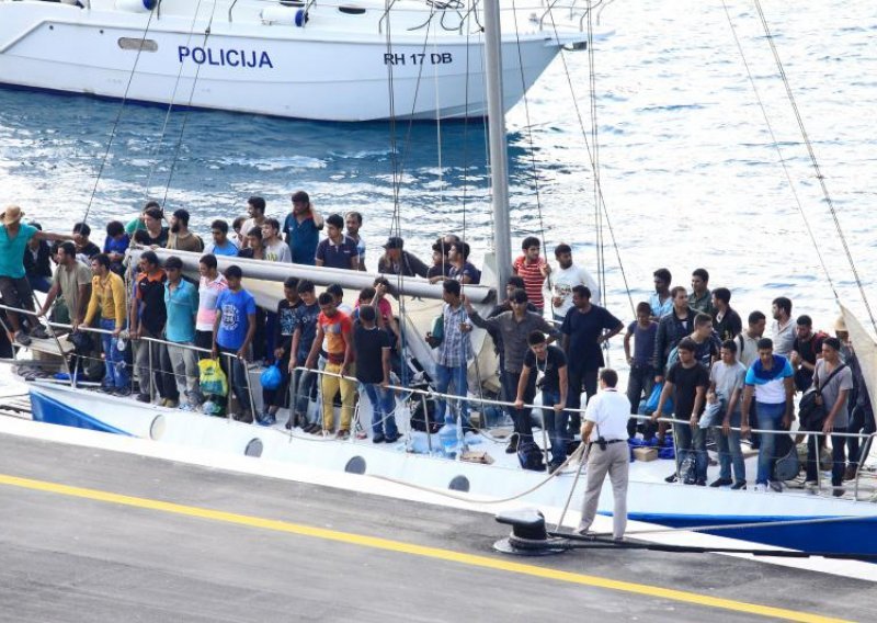 IOM: Više od 2000 migranata poginulo u 2015. na Sredozemnom moru
