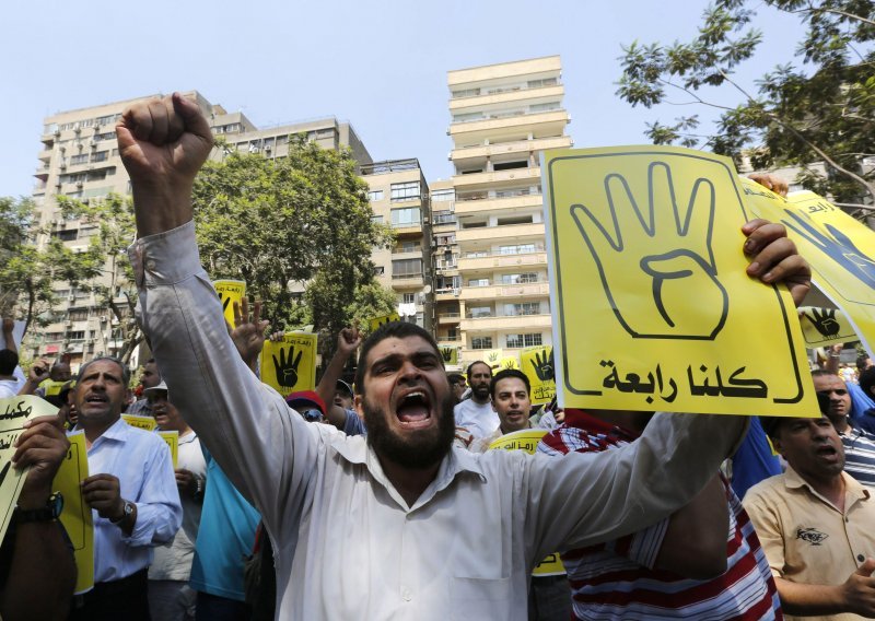 Egipat odlučio raspustiti Muslimansko bratstvo