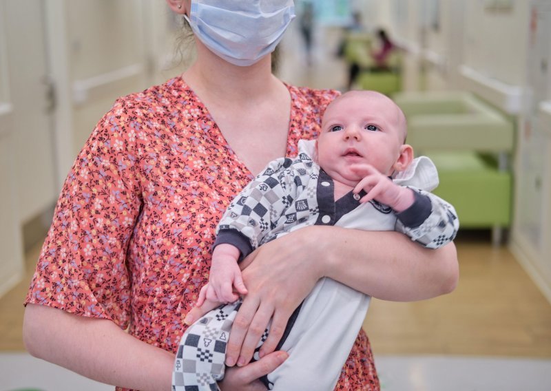 BiH: Beba od devet dana pozitivna na koronavirus
