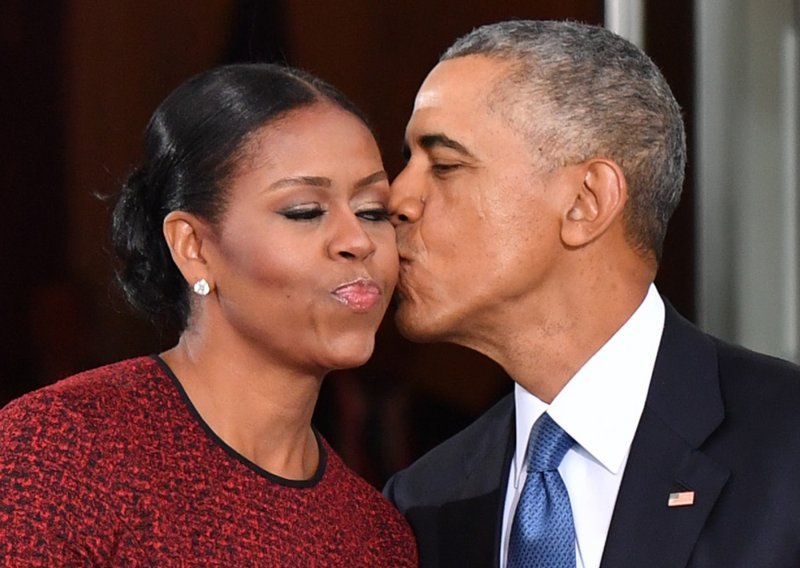 Michelle i Barack Obama slave godišnjicu braka, a uz dirljivu posvetu bivša prva dama objavila je i do sada nikad viđenu fotografiju