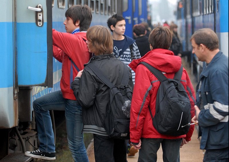 Besplatna putovanja vlakom za djecu i učenike osnovnih i srednjih škola